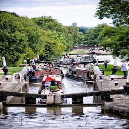 Fergies Canal Side Cottage Уорик Экстерьер фото